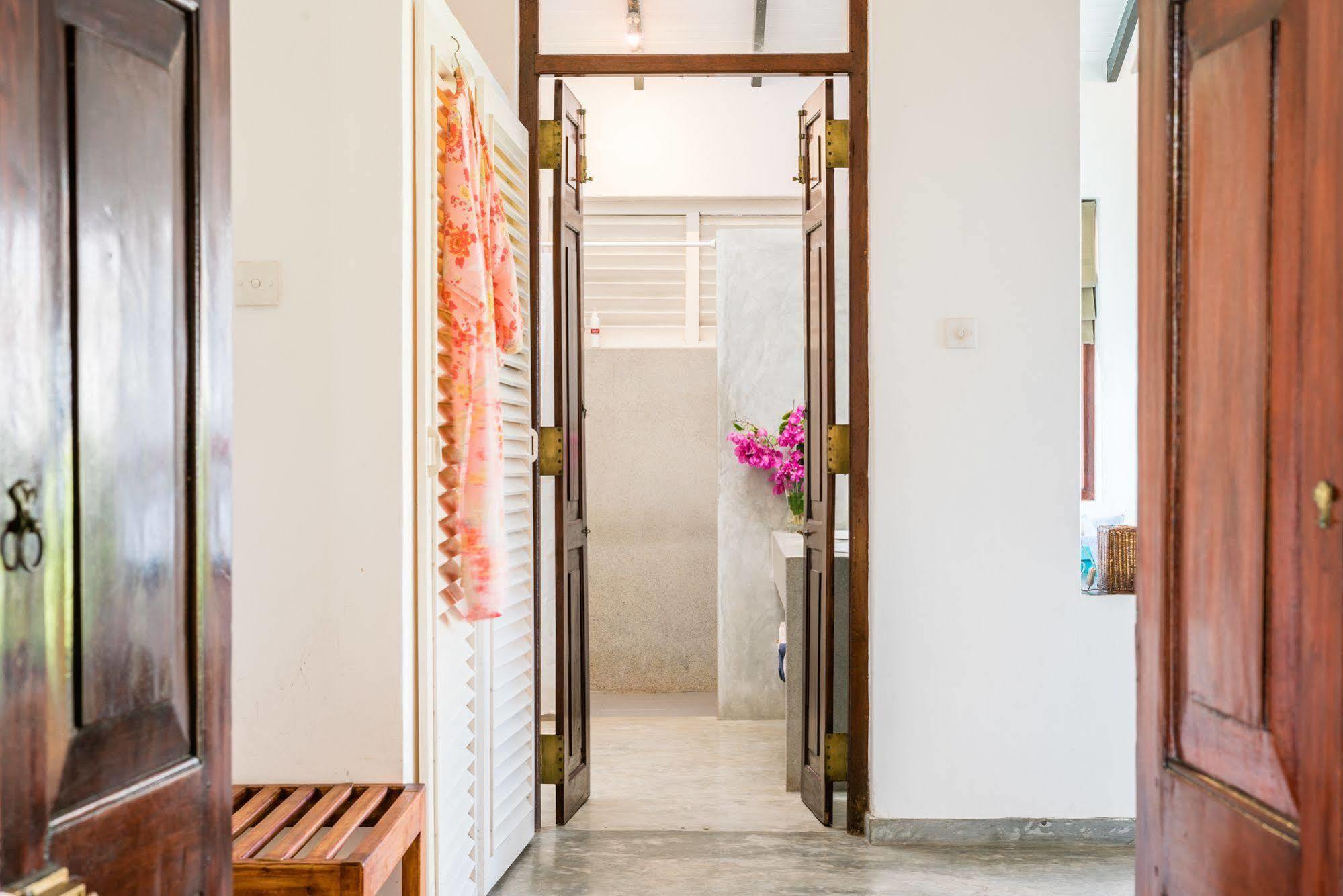 Apa Villa Thalpe Talpe Extérieur photo